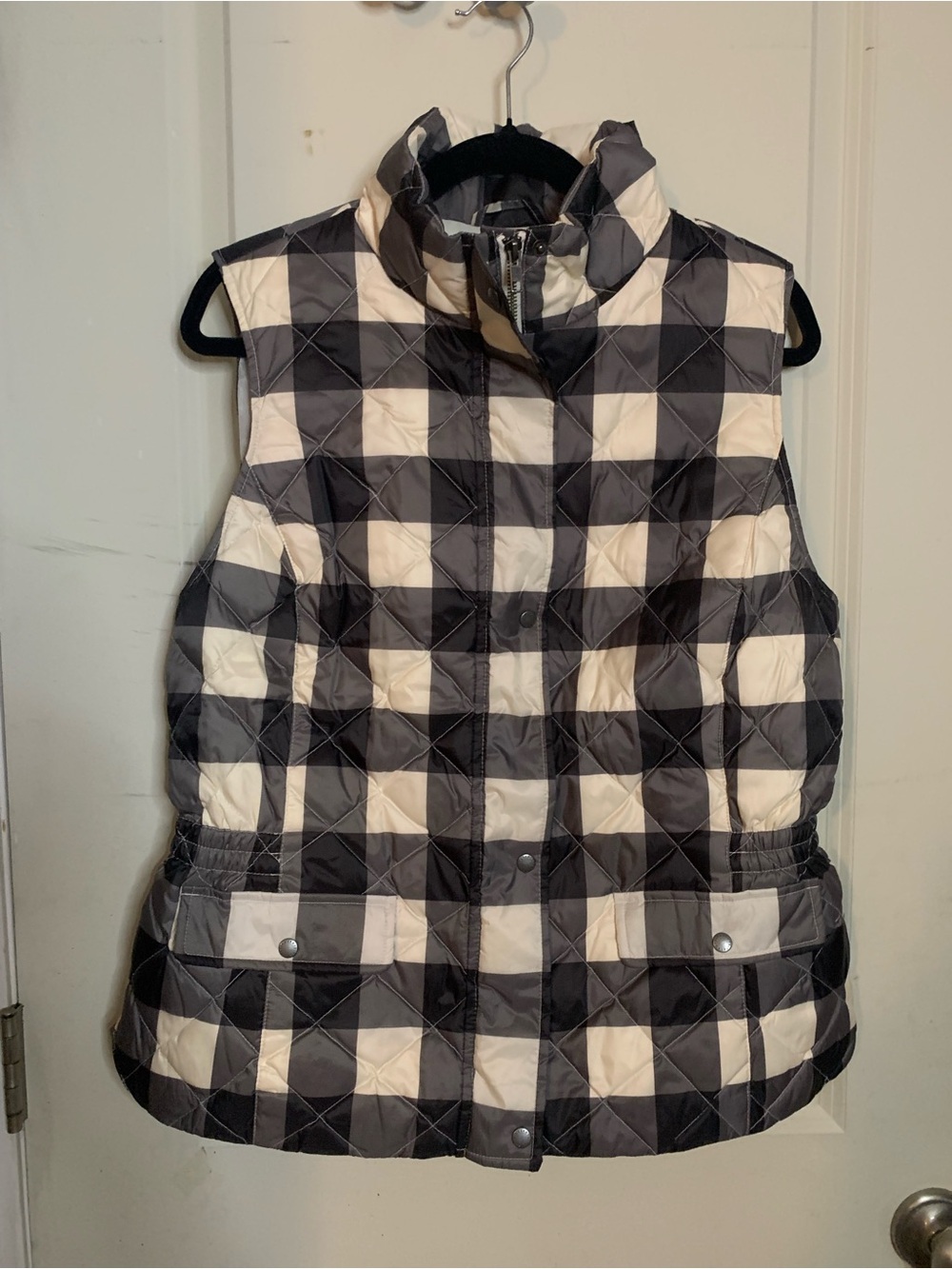 Talbot’s Quilted Buffalo Check Puffer Vest - Black & White